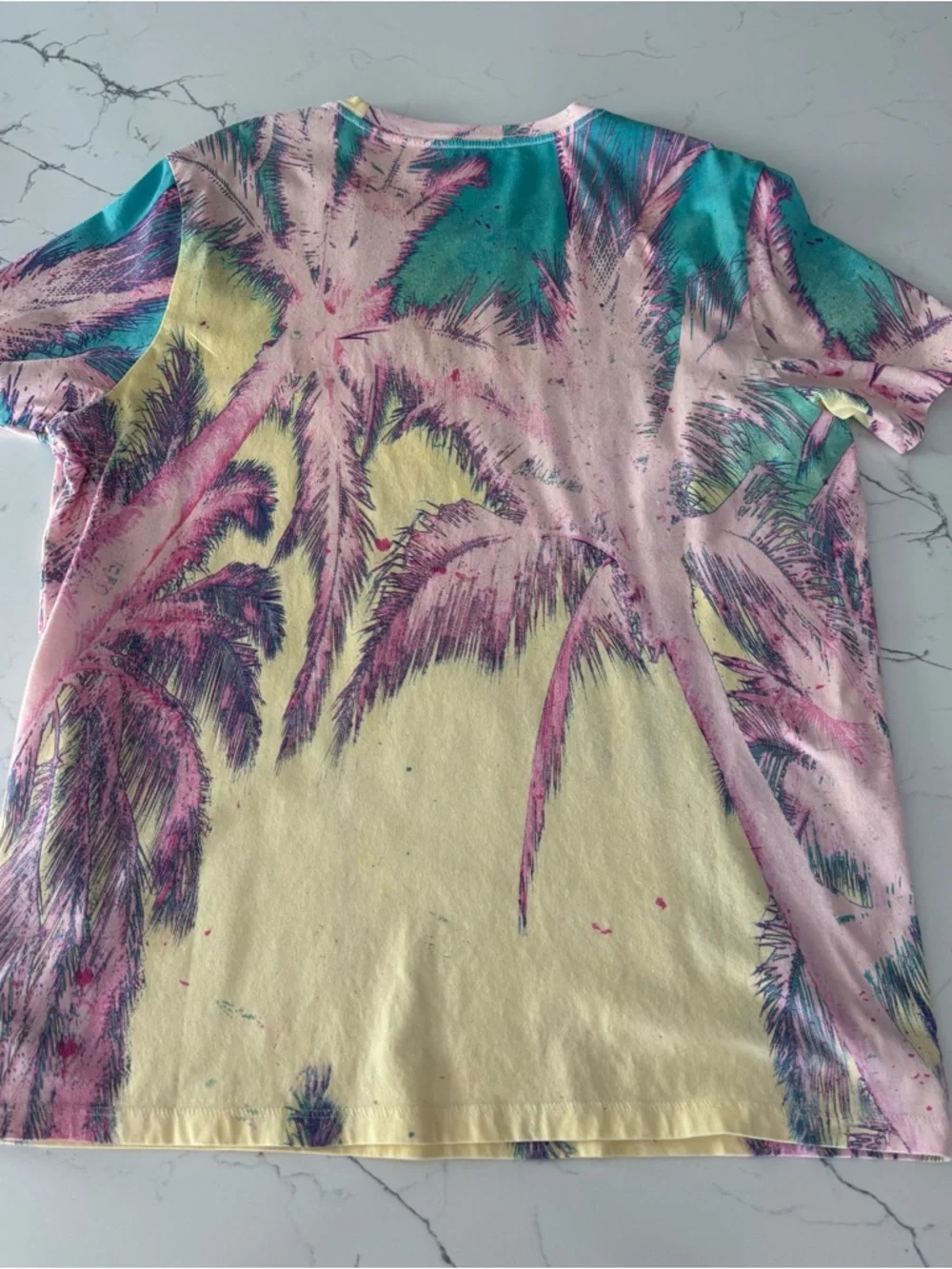 Guess Tropical Palm Graphic Tee in Pastel Yellow, Pink, Teal - Picture 5 of 6